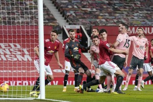  拉齐奥锋线集体哑火，0-0闷平维罗纳  