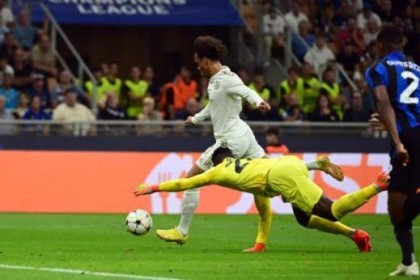  罗马门将神扑零封强敌  