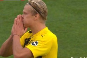  哈兰德替补登场双响，多特逆转战胜门兴  